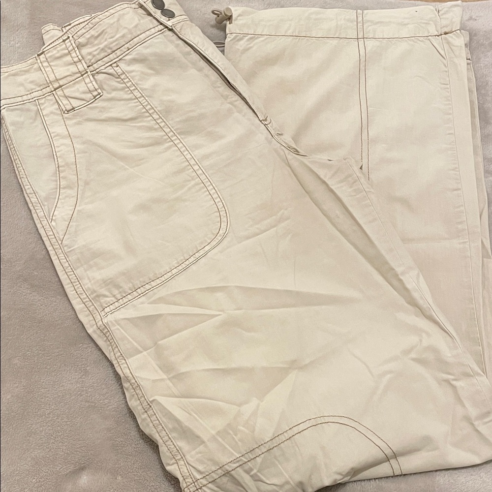 Garage Women's Cream Cargo Pants